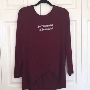 Super cute Maternity top!!